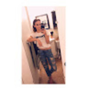 Meet your Posher, Arielle